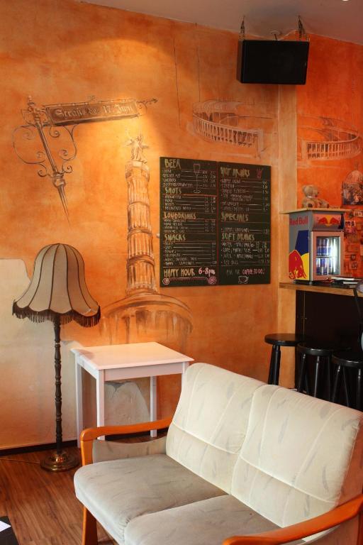 Baxpax Kreuzberg Hostel Берлин Экстерьер фото